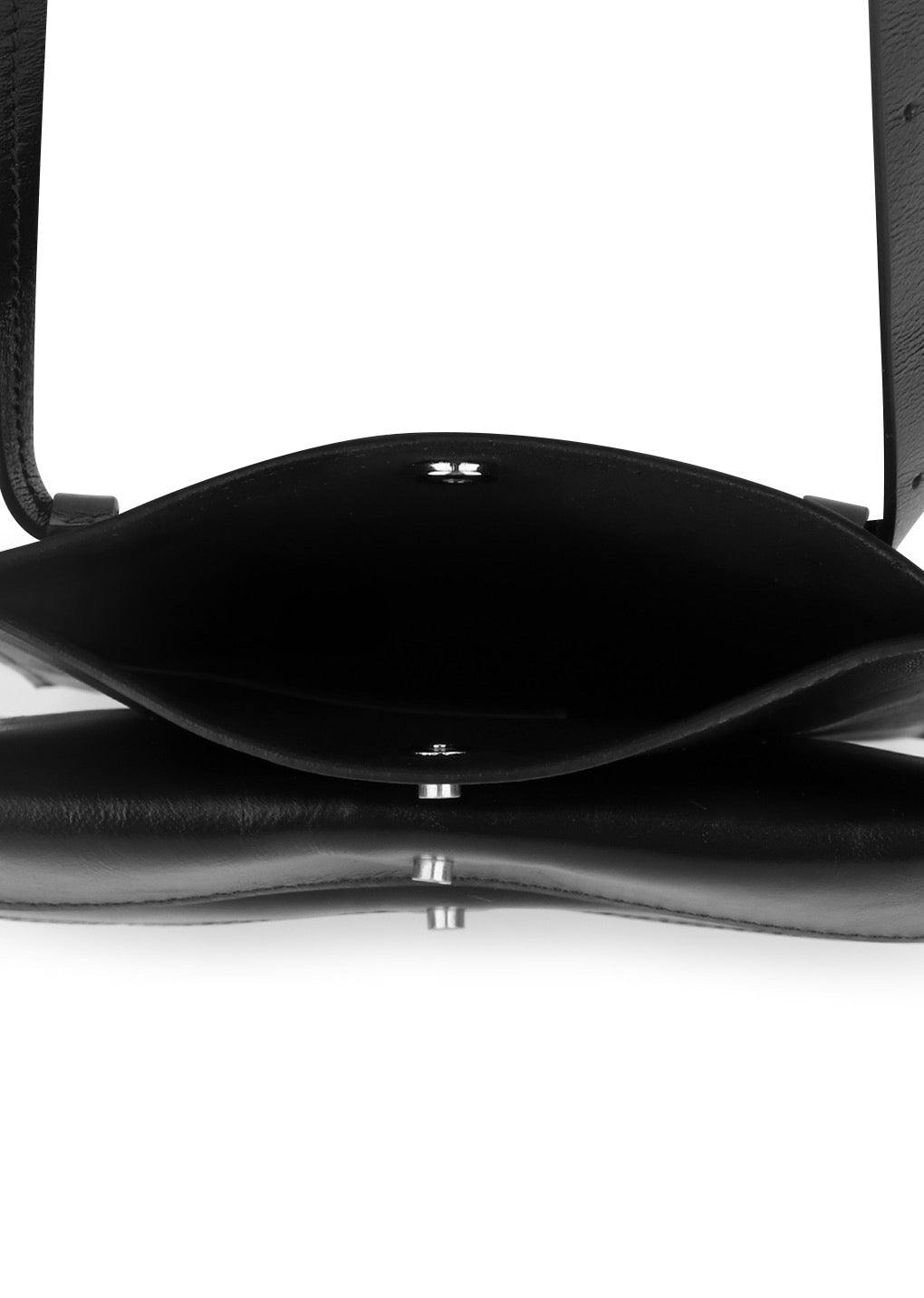 25早秋 TRIO POCKET BAG