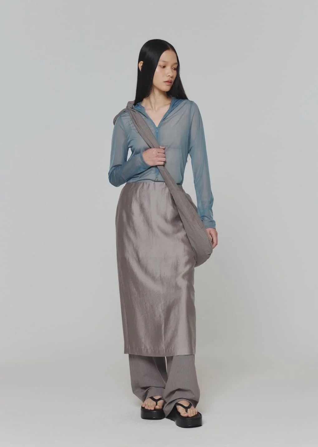 25春夏 SILKY MIDI SKIRT