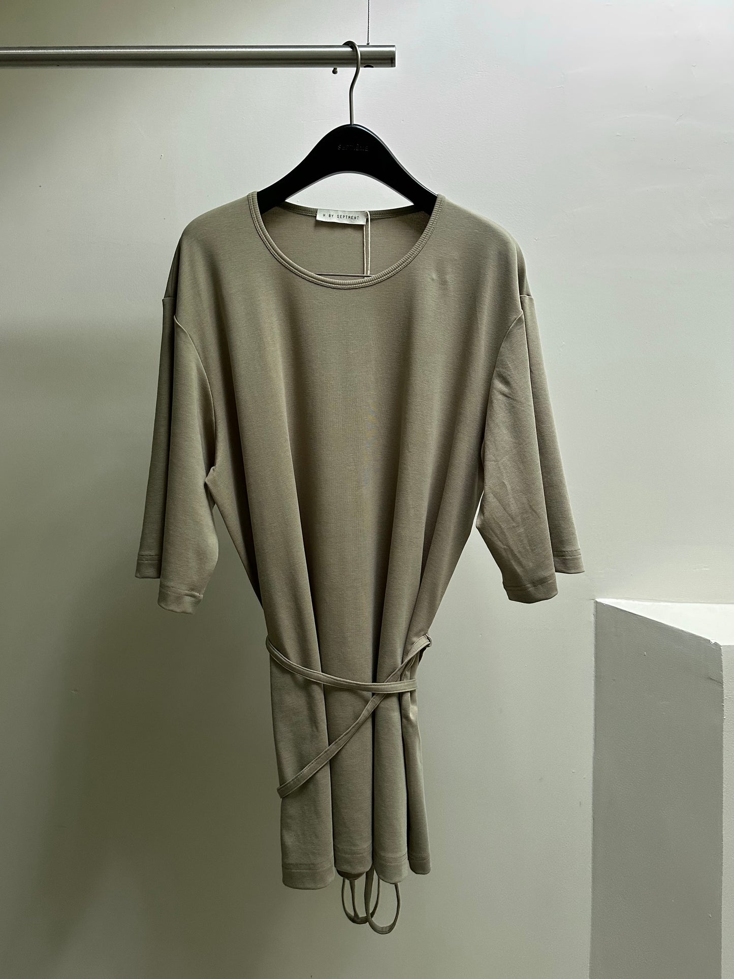 25春夏 纯棉中袖圆领系带T恤