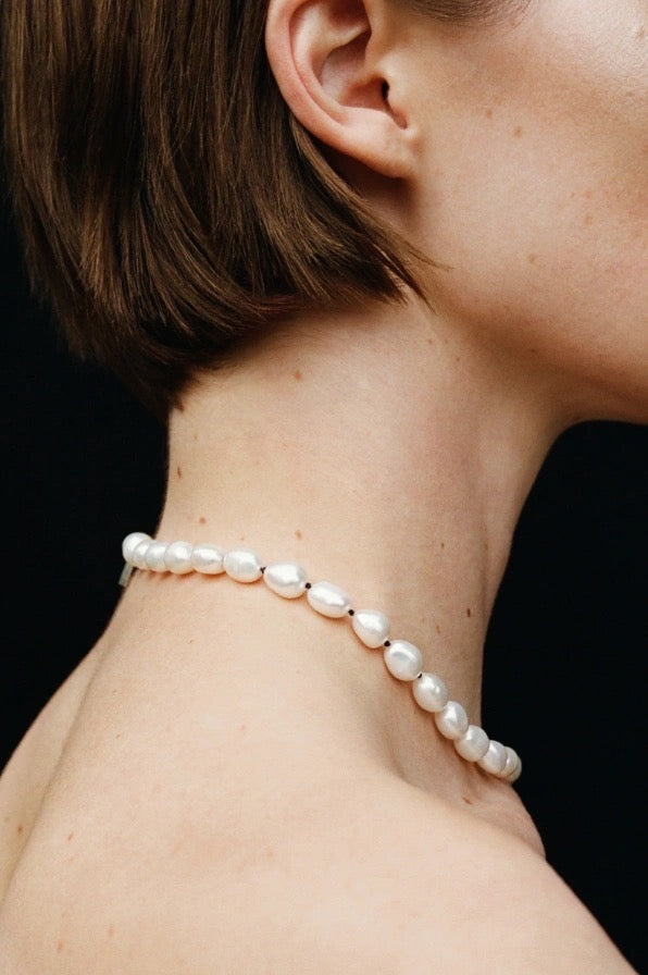 24SS Simple Baroque Pearl Collar