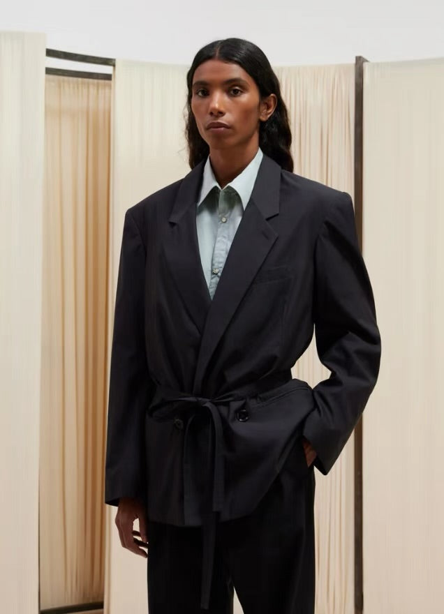 24SS BELTED LIGHT TAILORED 系带西装