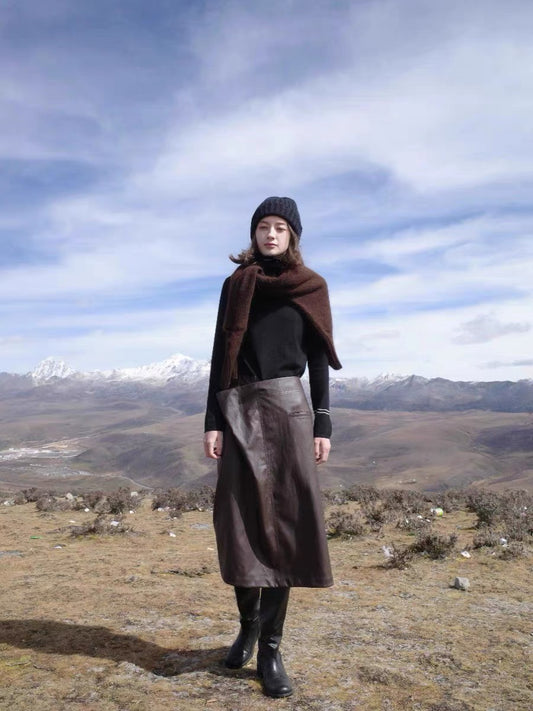 23秋冬 环保皮不对称半裙