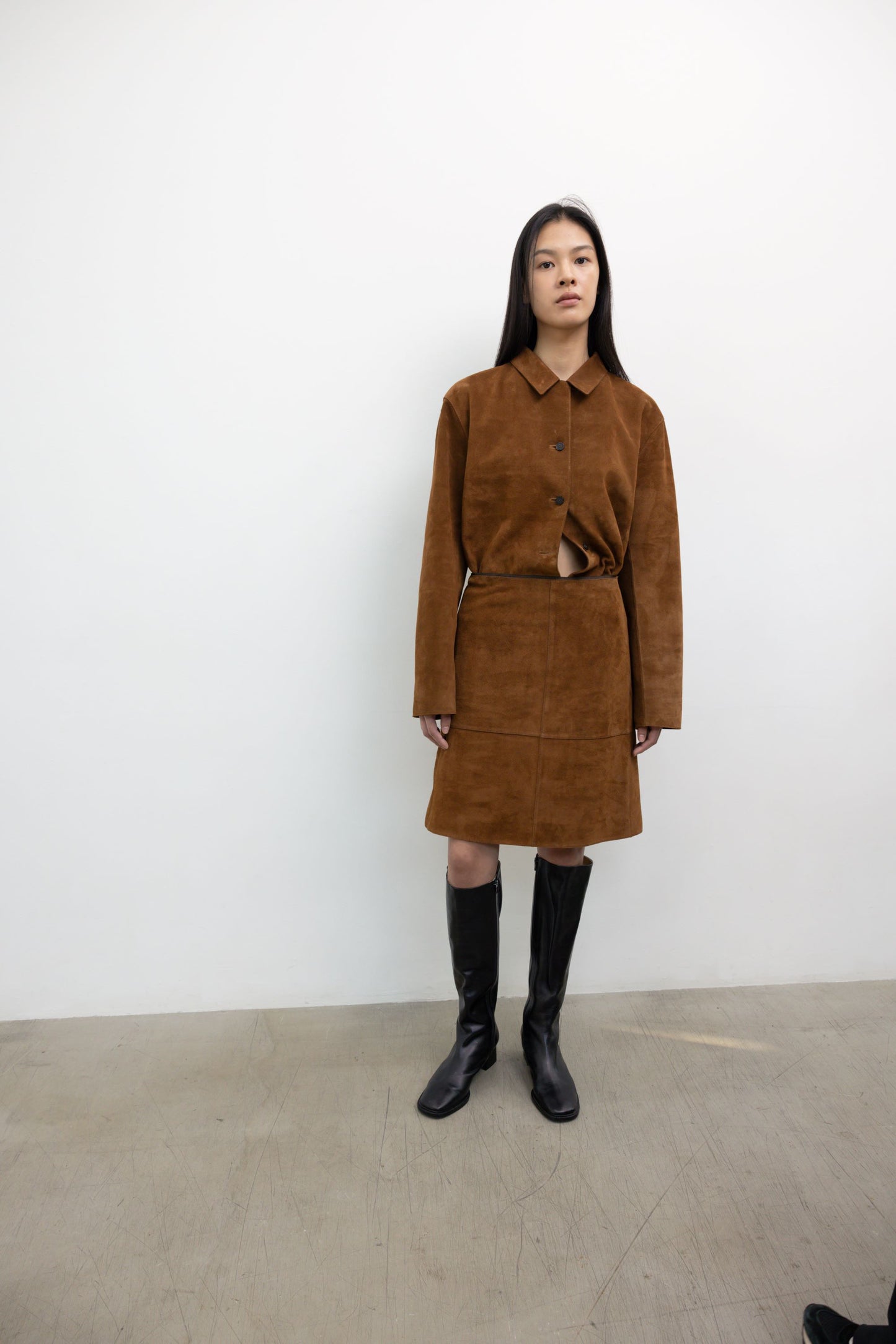 25早秋 SUEDE MIDI SKIRT 皮裙