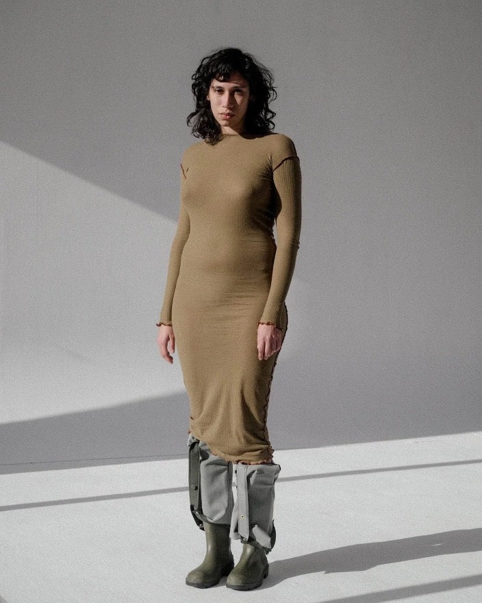 24早秋 VEIN LONG SLEEVE DRESS