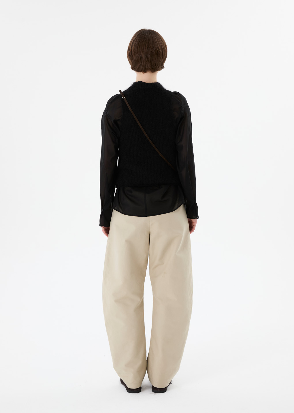 25早秋 CURVED LONG PANTS
