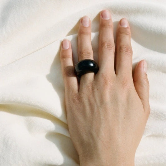 24SS Onyx Medium Donut Ring