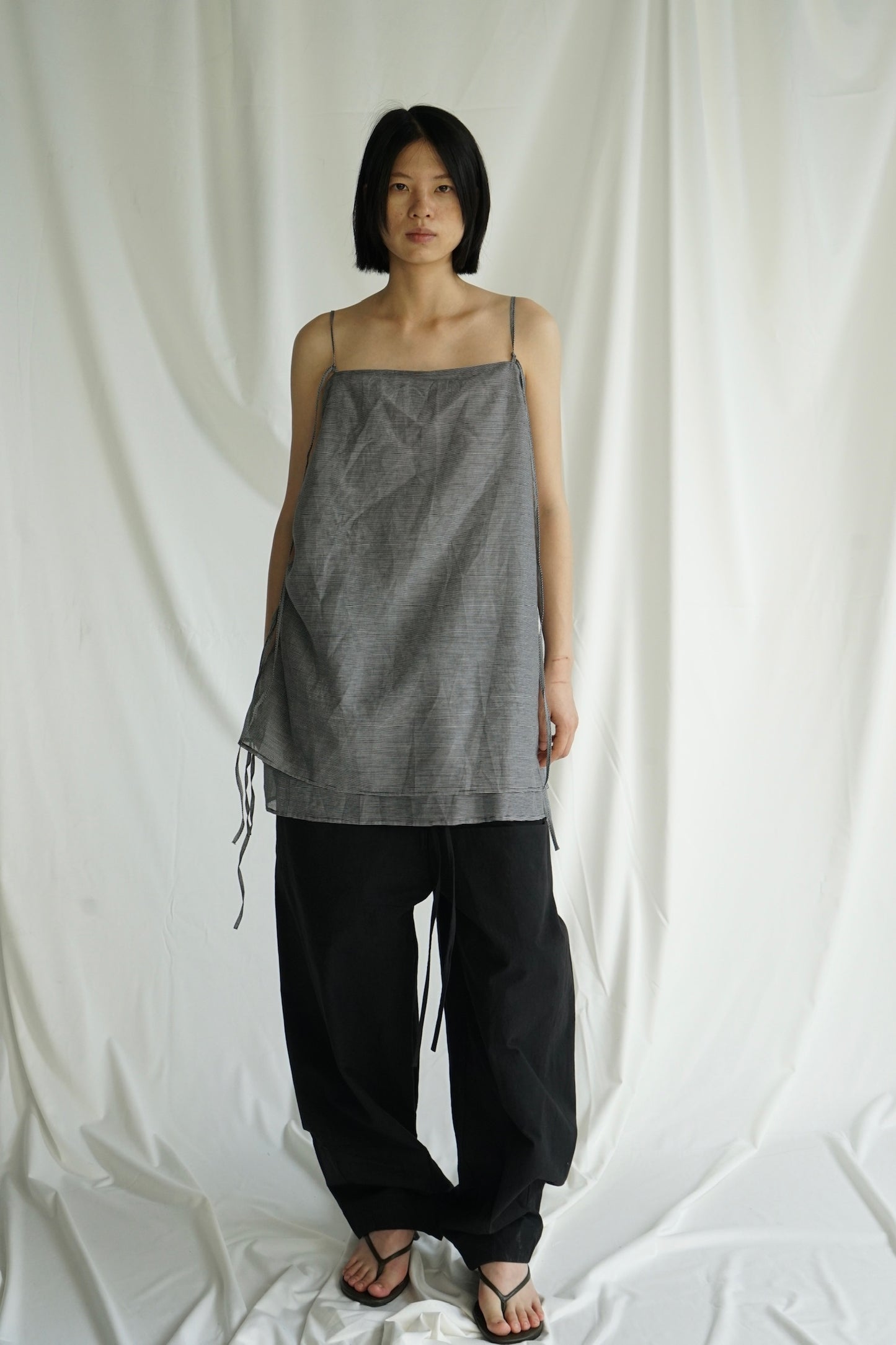 25春夏 细格纹双层抽绳吊带衫