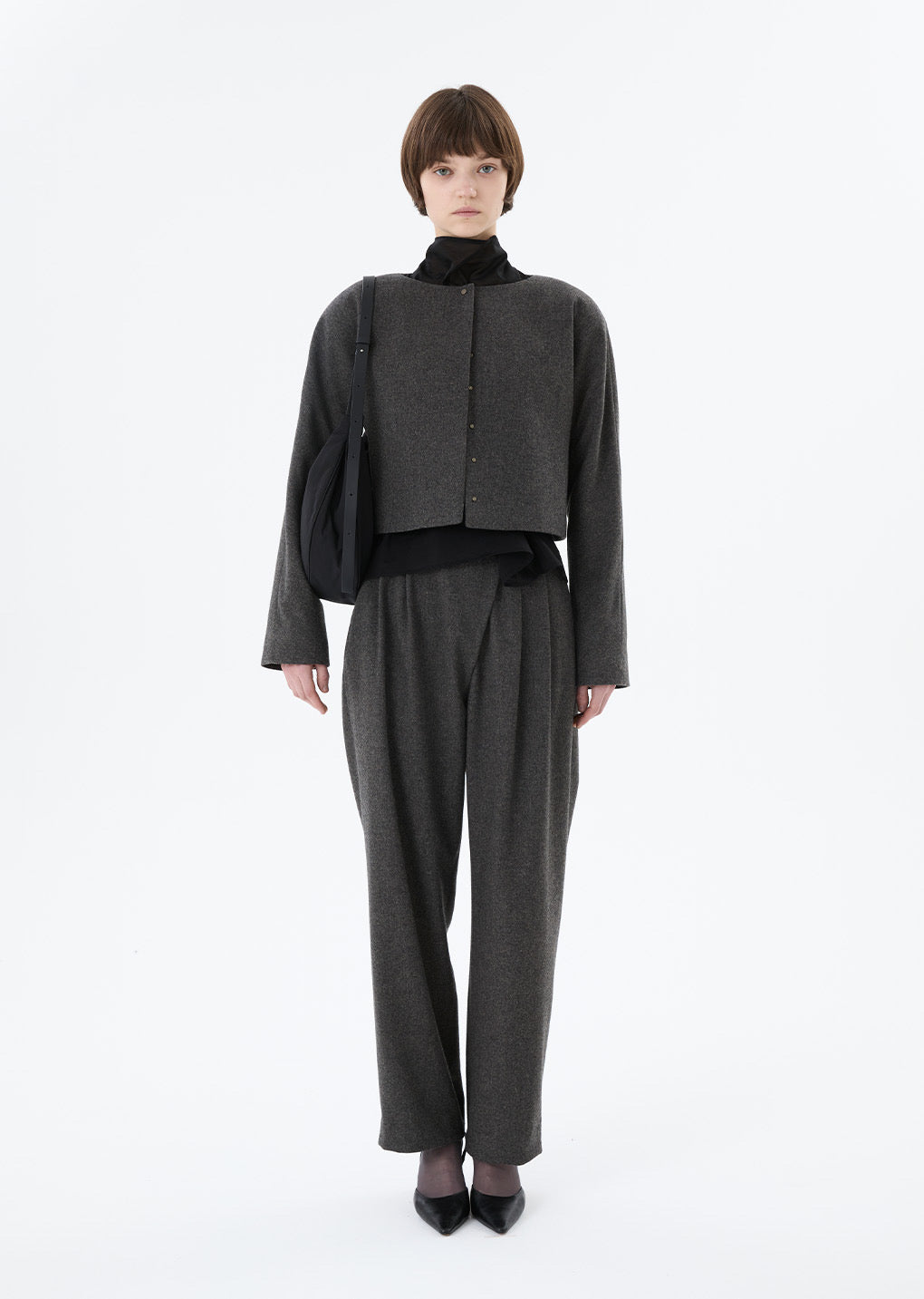 25早秋 LARGE PADDED BAG