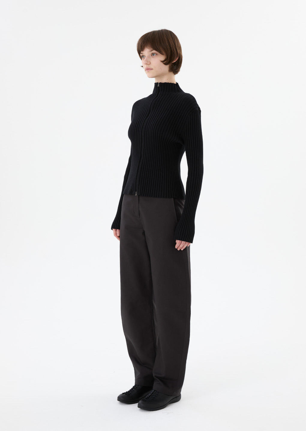 25早秋 CURVED LONG PANTS