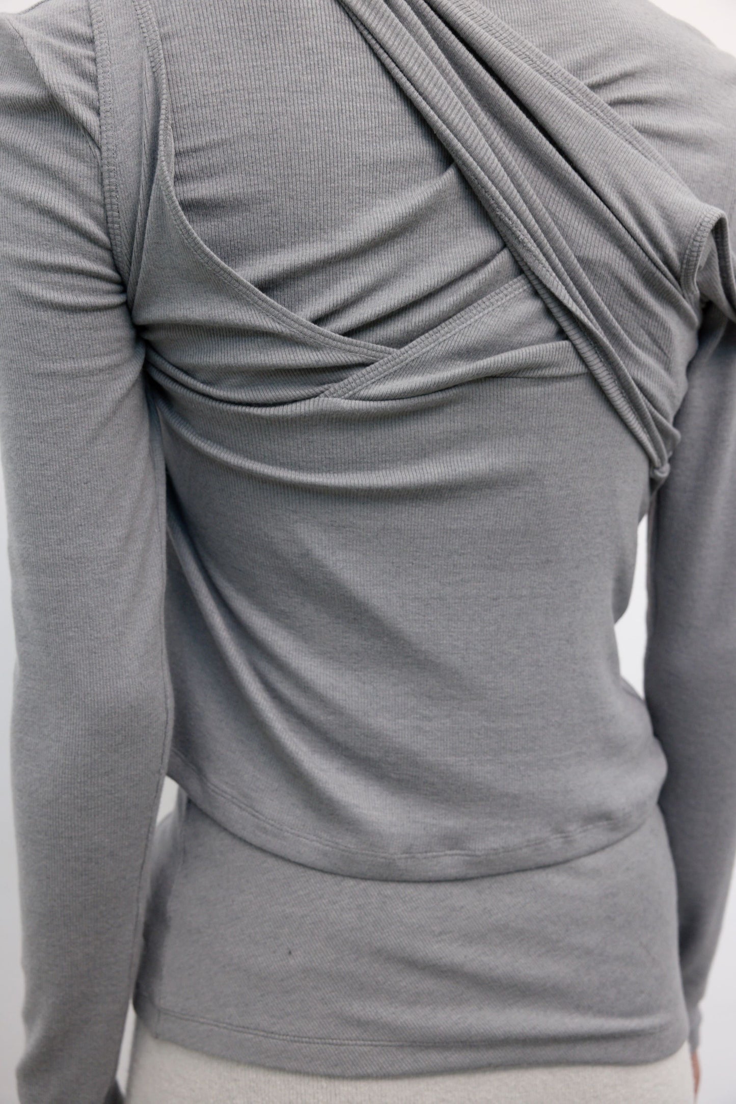 25早秋 TWISTED LAYERED TOP 吊带