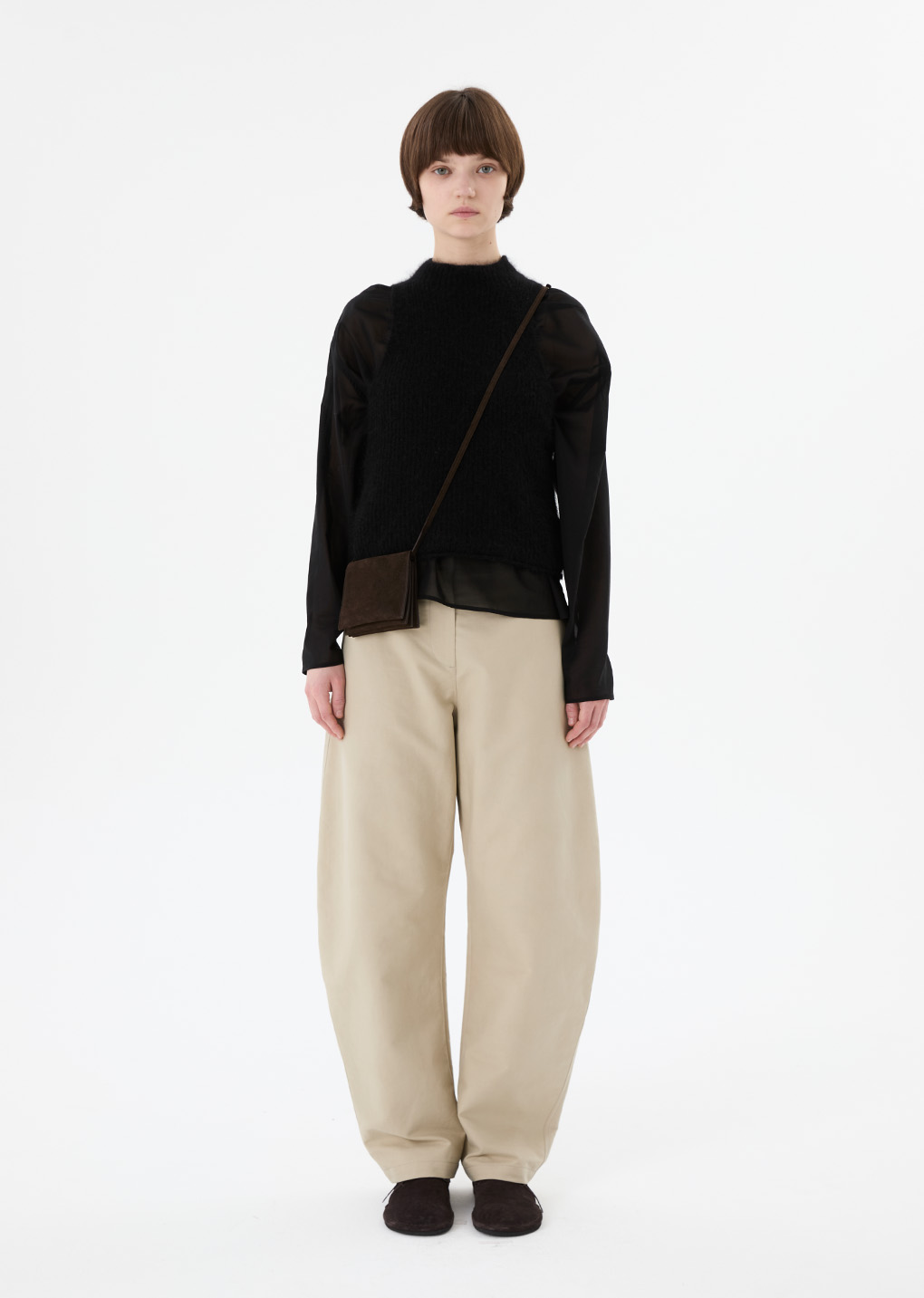 25早秋 CURVED LONG PANTS