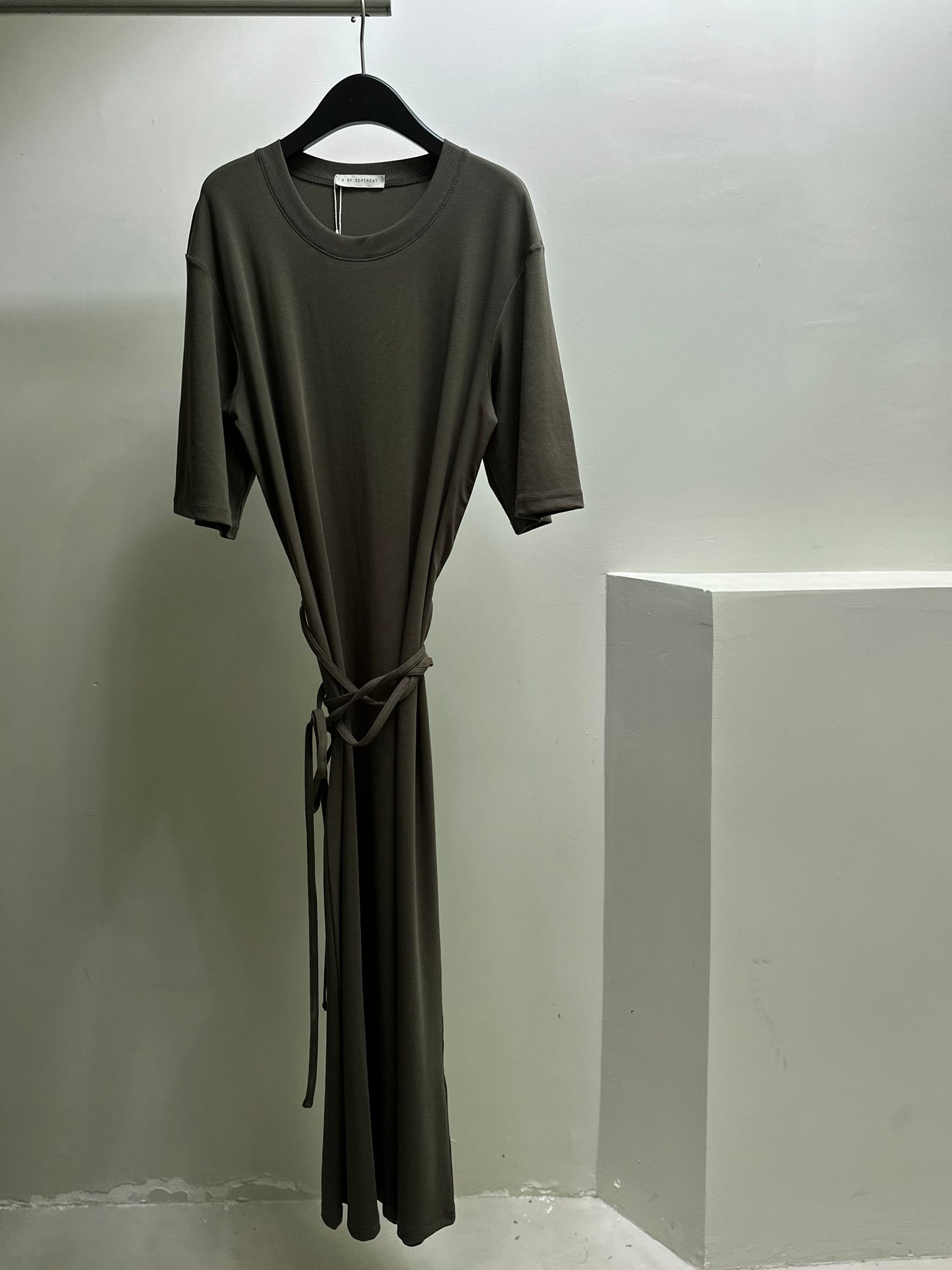 25春夏 纯棉中袖圆领系带T恤连衣裙