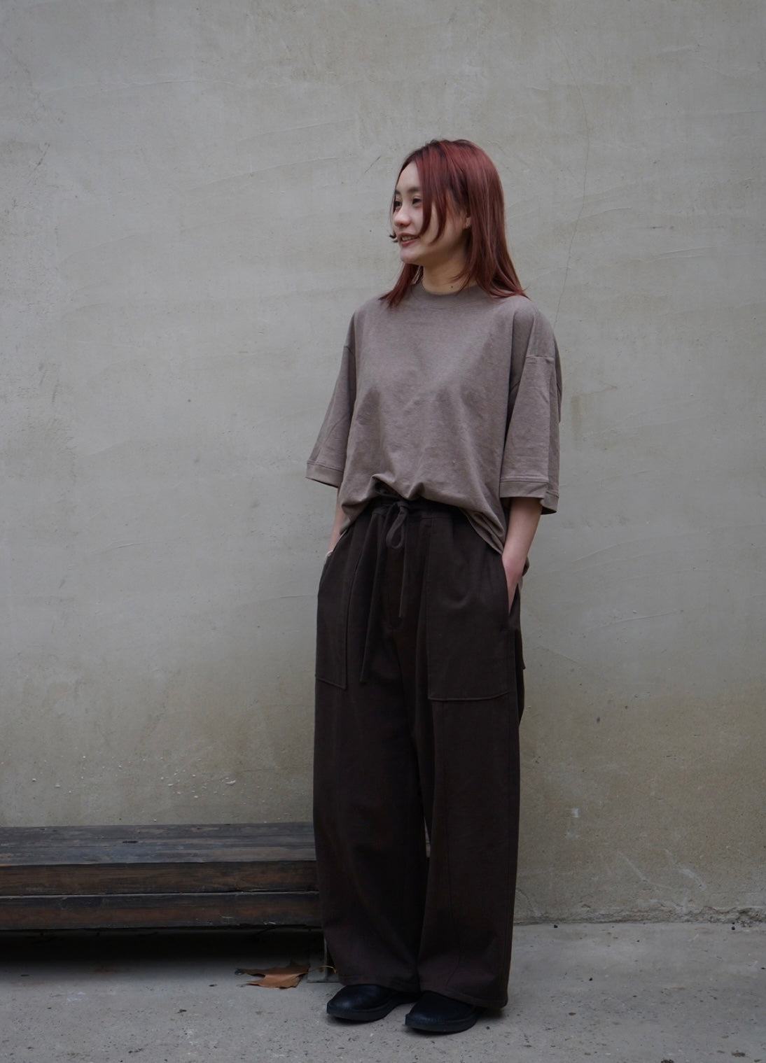 25春夏 麻棉材质圆领套头宽松款短袖T恤