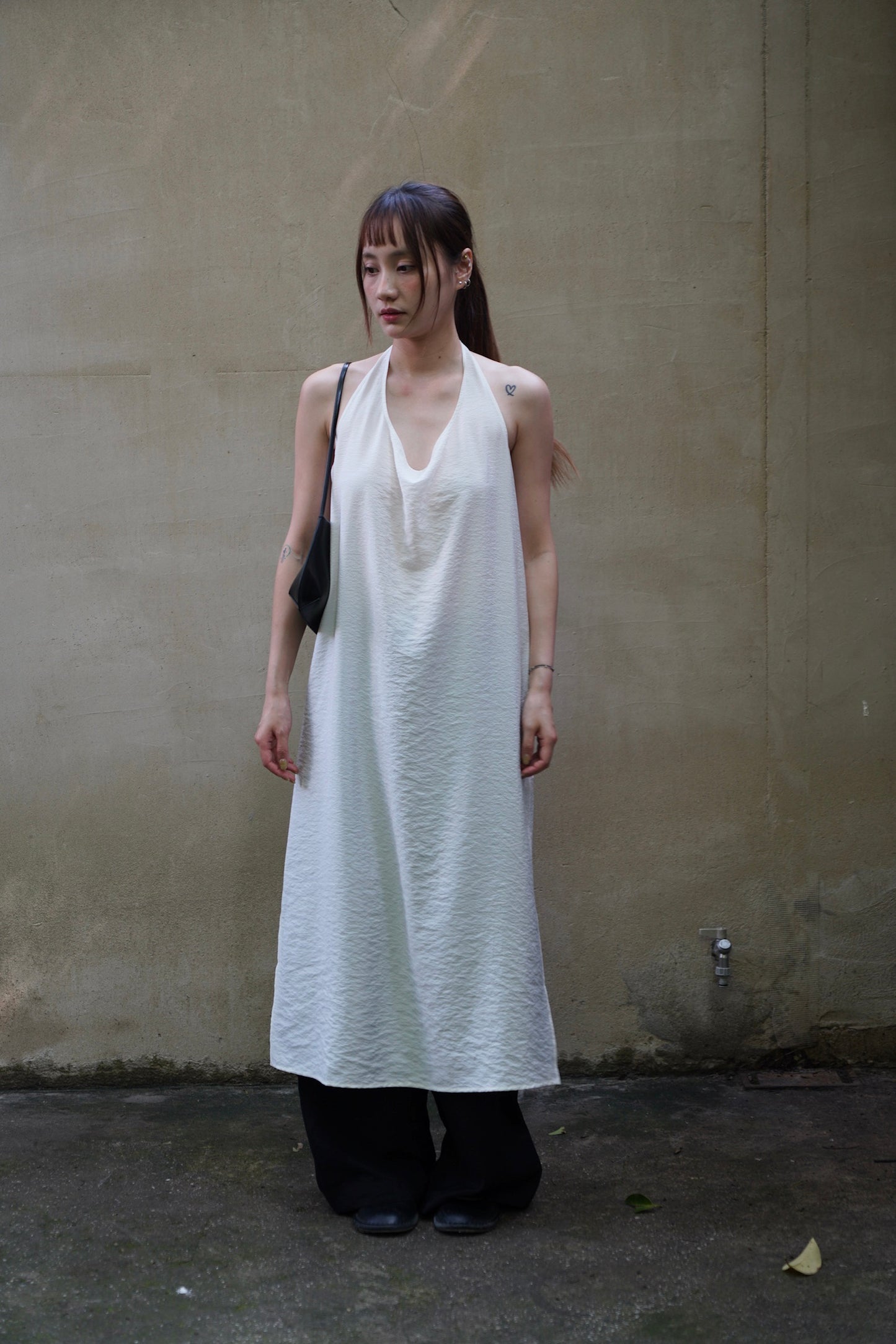 26春夏 莫代尔真丝系肩带侧开叉吊带连衣裙