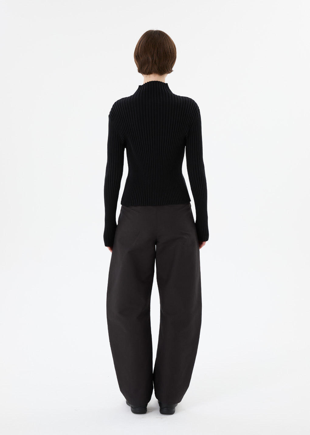 25早秋 CURVED LONG PANTS