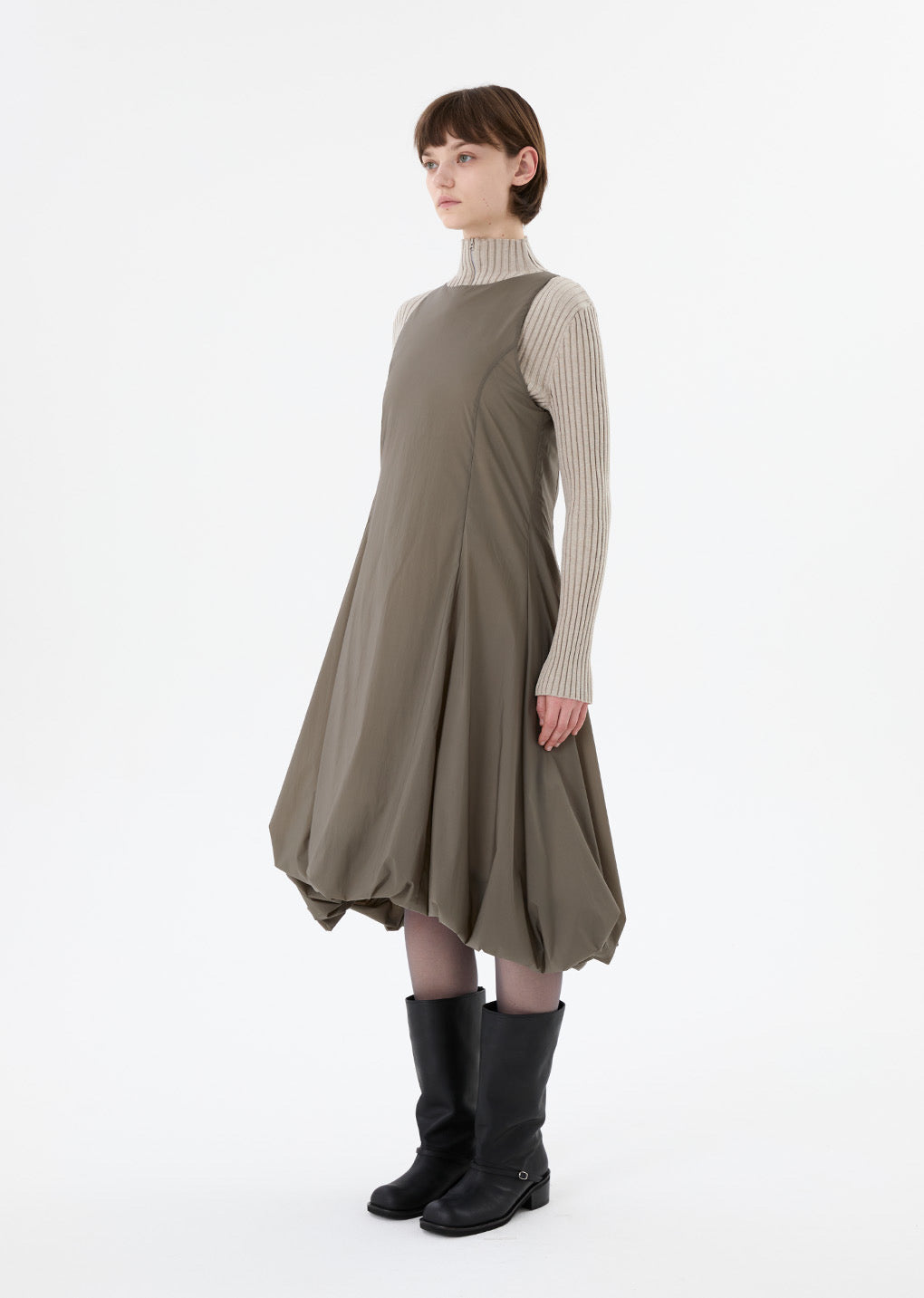 25早秋 SHEER PADDED VOLUME DRESS