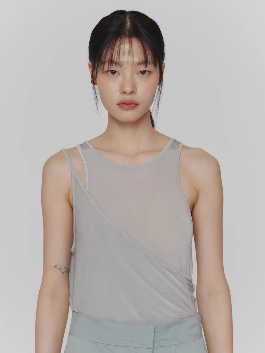 24早春 THREE STRAPS SLEEVELESS TOP