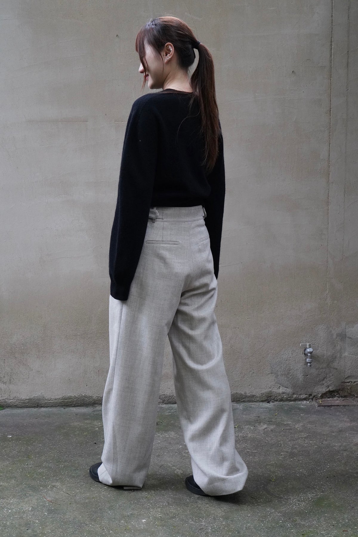 26早秋 CARA TWISTED SET KNIT TOP