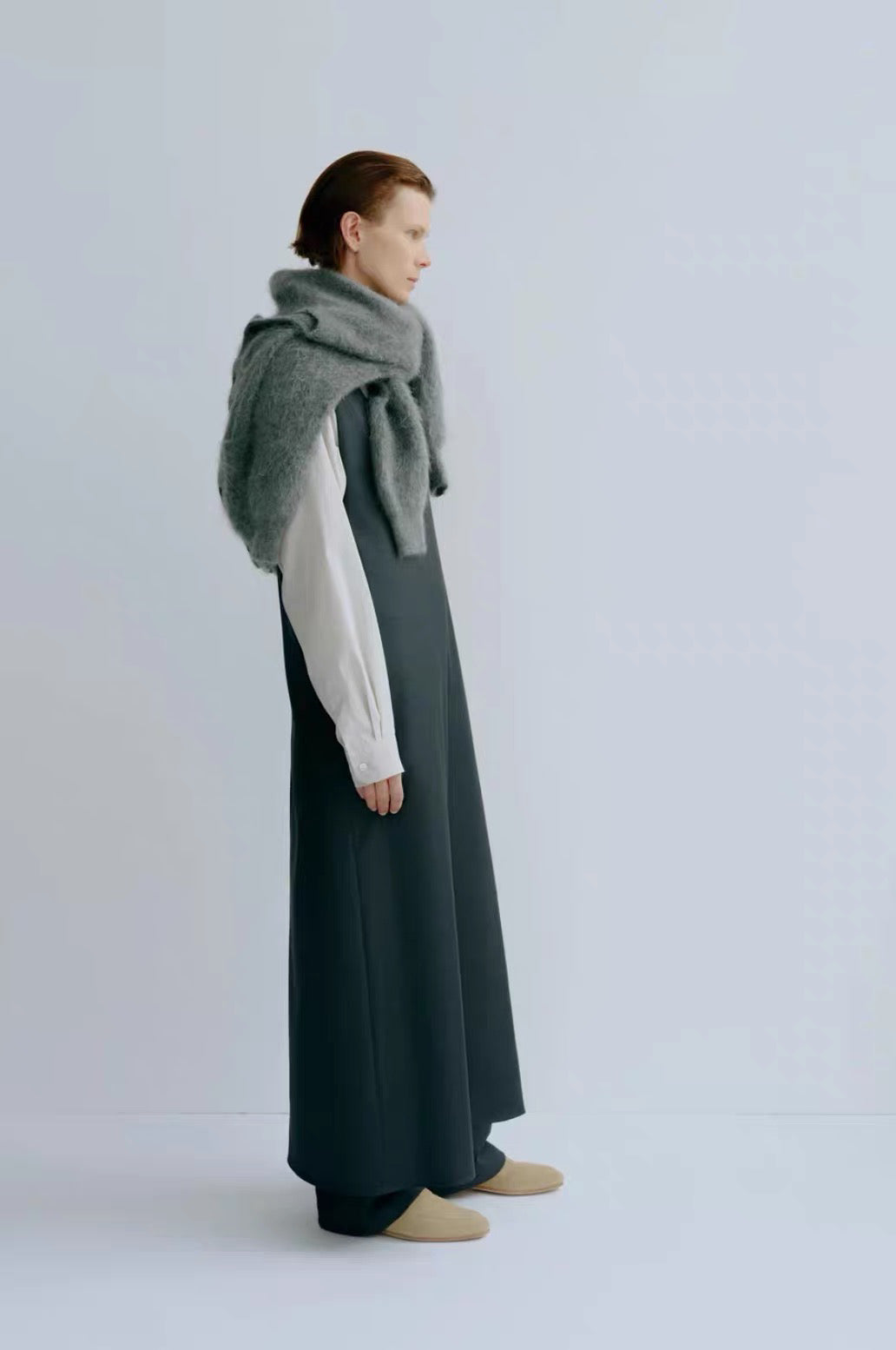 26秋冬 WOOL SILK SLEEVELESS ONEPIECE DRESS